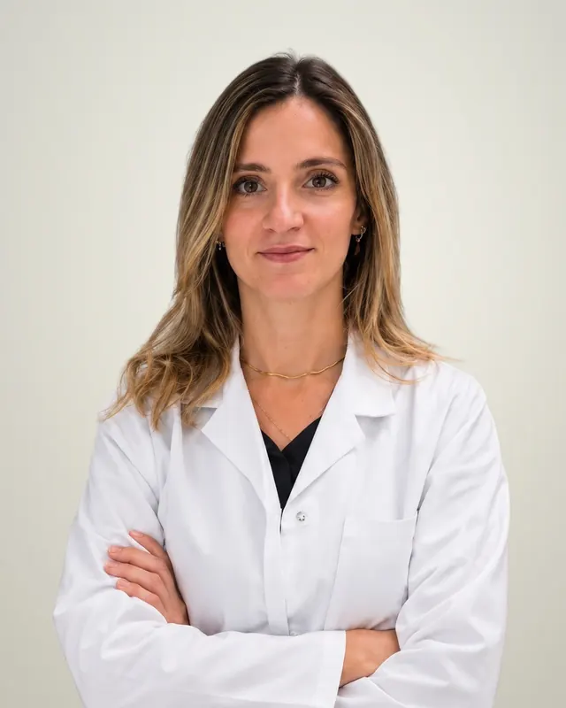 Dra. Laiz Bello